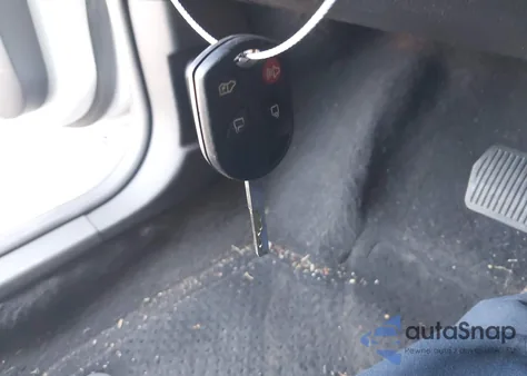 2015 Ford Focus Se z USA, uszkodzony, nr VIN 1FADP3F25FL228306